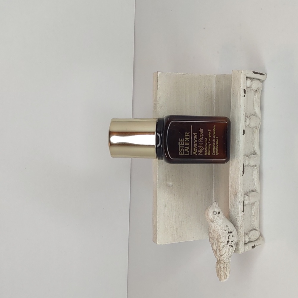 Estēe Lauder Advanced Night Repair Serum